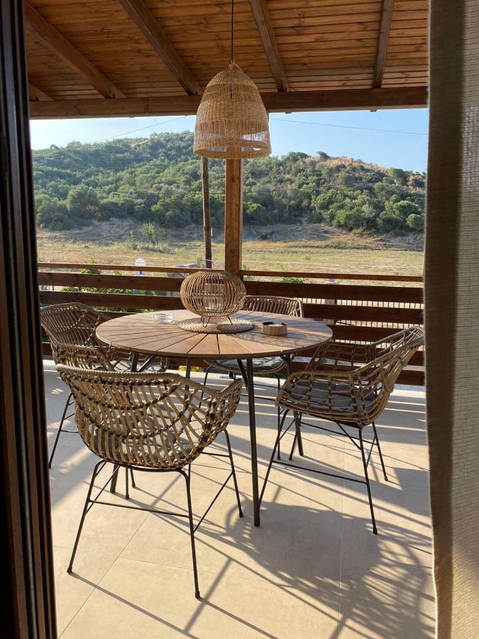 Palma Seaside Villa 1 ซาร์ตี ภายนอก รูปภาพ